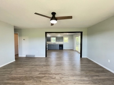 El Dorado Springs Missouri Country Home & Land For Sale - image 6