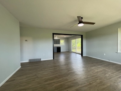 El Dorado Springs Missouri Country Home & Land For Sale - image 16