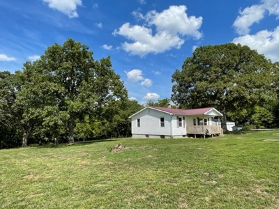 El Dorado Springs Missouri Country Home & Land For Sale - image 23