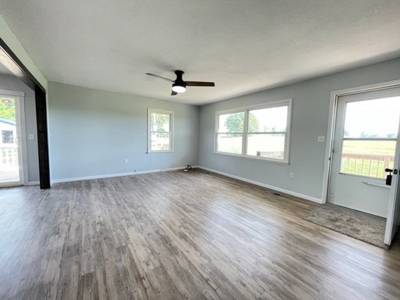El Dorado Springs Missouri Country Home & Land For Sale - image 4