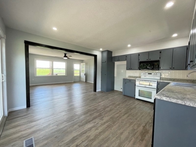 El Dorado Springs Missouri Country Home & Land For Sale - image 9