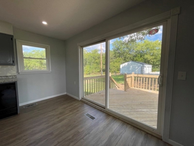 El Dorado Springs Missouri Country Home & Land For Sale - image 14