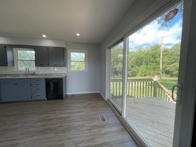 El Dorado Springs Missouri Country Home & Land For Sale - image 13