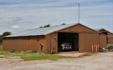 Fantastic Country Home on Acreage- Blanchard & Newcastle - image 28