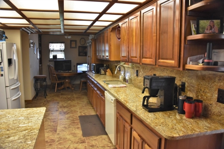 Fantastic Country Home on Acreage- Blanchard & Newcastle - image 30