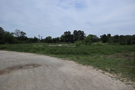 Commercial Land For Sale In Salem Arkansas - image 1