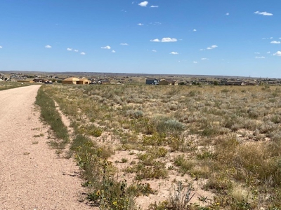 Fabulous 1.10 Acre Lot For Sale in Pueblo West Colorado - image 4