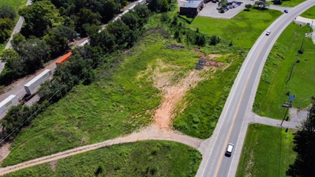 2.9 Acre Lot In Prime Commercial Location In West Plains - image 7