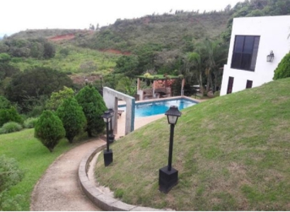 House With Stunning View In San Carlos - image 1