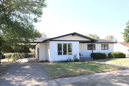 Home For Sale In Coldwater, Ks - image 8