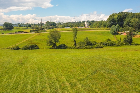 Commercial Property for Sale in Hillsville VA - image 2