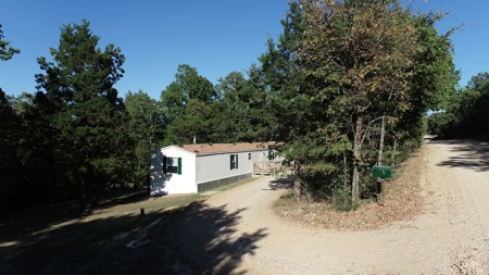Move-in Ready Home on secluded County Road Oakland, Arkansas - image 41