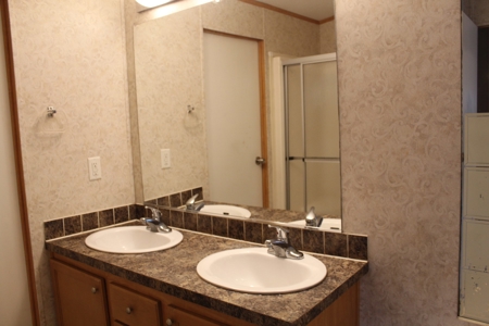 Move-in Ready Home on secluded County Road Oakland, Arkansas - image 18