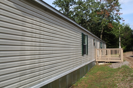 Move-in Ready Home on secluded County Road Oakland, Arkansas - image 31