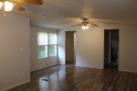 Move-in Ready Home on secluded County Road Oakland, Arkansas - image 16