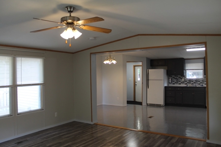 Move-in Ready Home on secluded County Road Oakland, Arkansas - image 12