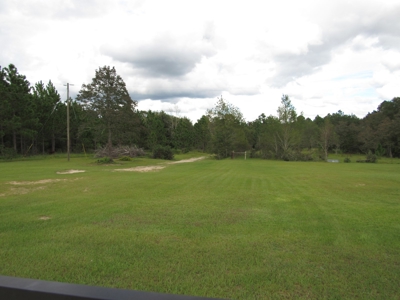 Country Home on 65 acres, pool, ponds! - image 5