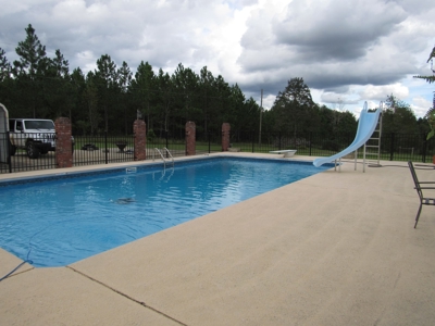 Country Home on 65 acres, pool, ponds! - image 14