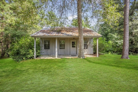 200 Acre Secluded Country Estate for Sale Hattiesburg MS - image 13