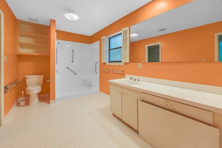 200 Acre Secluded Country Estate for Sale Hattiesburg MS - image 24