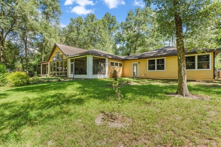 Santa Fe River Home - High Springs Florida - Alachua County - image 34