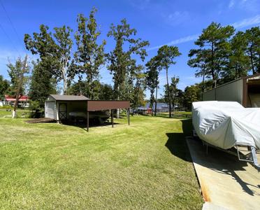 Lake Front Property Toledo Bend - image 27