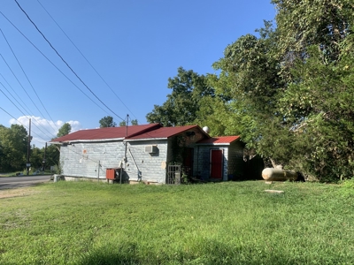 Commercial Building for Sale in Hickman County, Tennessee - image 4