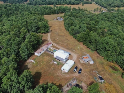 Ozarks Hunting Oasis For Sale in Willow Springs, MO - image 6