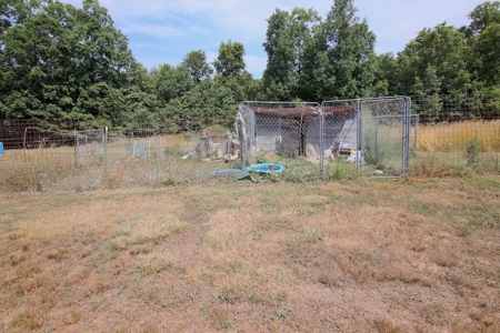 Ozarks Hunting Oasis For Sale in Willow Springs, MO - image 14