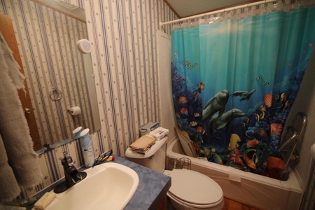 Ozarks Hunting Oasis For Sale in Willow Springs, MO - image 41