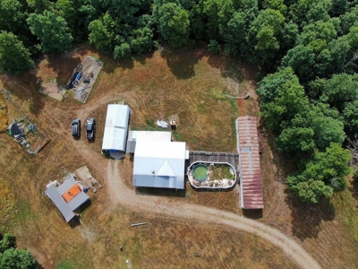 Ozarks Hunting Oasis For Sale in Willow Springs, MO - image 7