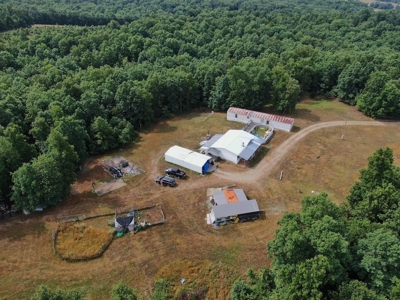Ozarks Hunting Oasis For Sale in Willow Springs, MO - image 8