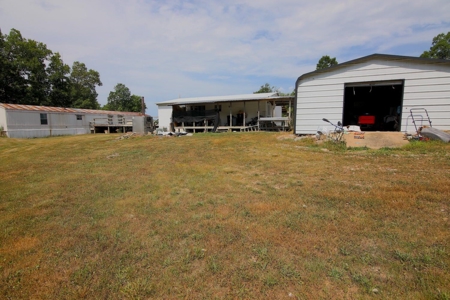 Ozarks Hunting Oasis For Sale in Willow Springs, MO - image 18