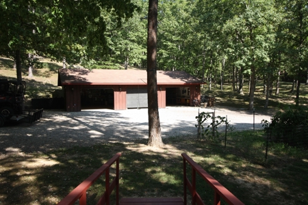 Piedmont Missouri Home and Land For Sale - image 46