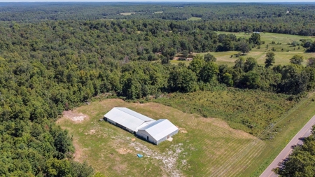 60 Acre South Central Missouri Farm With Auction Barn - image 8