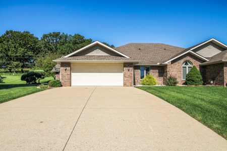 Rare Find Patio Home In West Plains, Mo - image 22