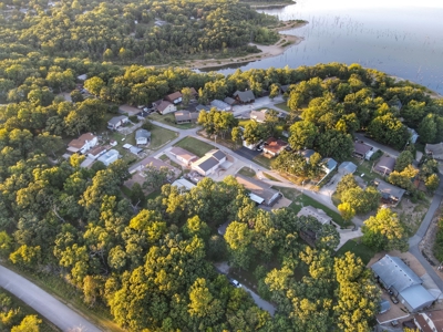 Lake Home For Sale Warsaw MO - image 13