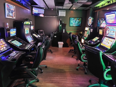 Montana Sports Bar Casino Liquor License For Sale - image 17