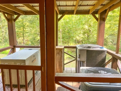 3 Bed/2.5 Bath Lodge for Sale on Creek in Amite County, MS - image 37