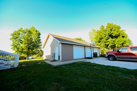 Home with Land For Sale Garden City Missouri - image 48
