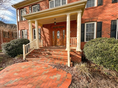 Large Family Home for Sale in Blacksburg VA - image 4