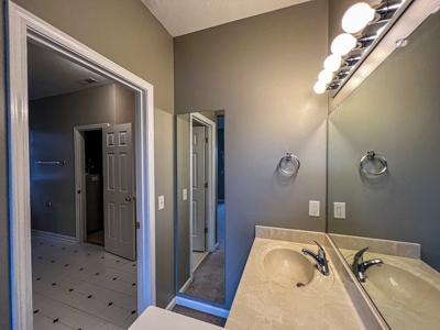 Large Family Home for Sale in Blacksburg VA - image 39