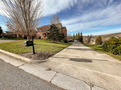 Large Family Home for Sale in Blacksburg VA - image 5