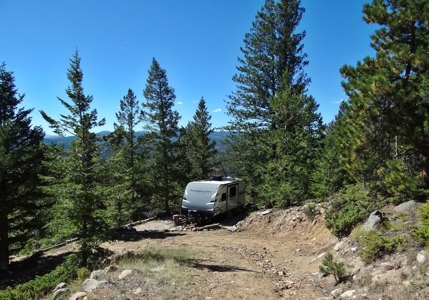Beautiful Camping Lot with Amenities - image 3