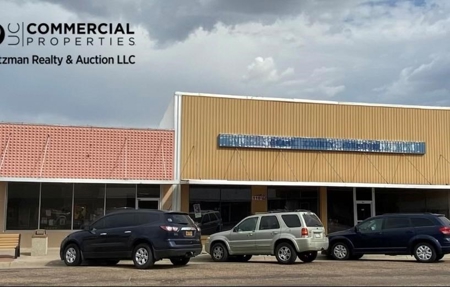 Ulysses, Kansas ~ Main St Frontage ~ Showroom & Warehouse - image 1