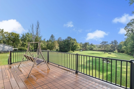 Outdoor Paradise! Just shy of 10 acres with lake frontage - image 25