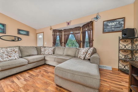 Outdoor Paradise! Just shy of 10 acres with lake frontage - image 8
