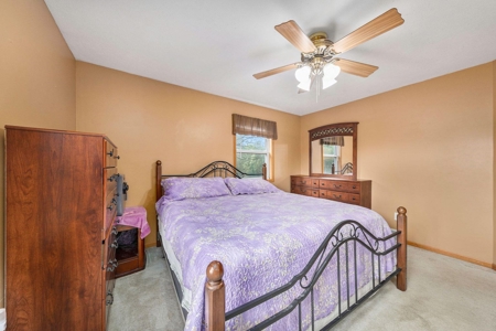 Outdoor Paradise! Just shy of 10 acres with lake frontage - image 14
