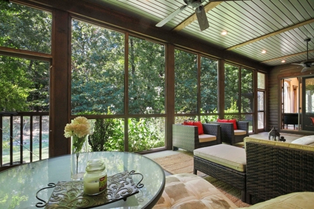 Country Club Luxury Home For Sale In South Central Missouri - image 13