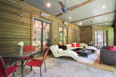 Country Club Luxury Home For Sale In South Central Missouri - image 14